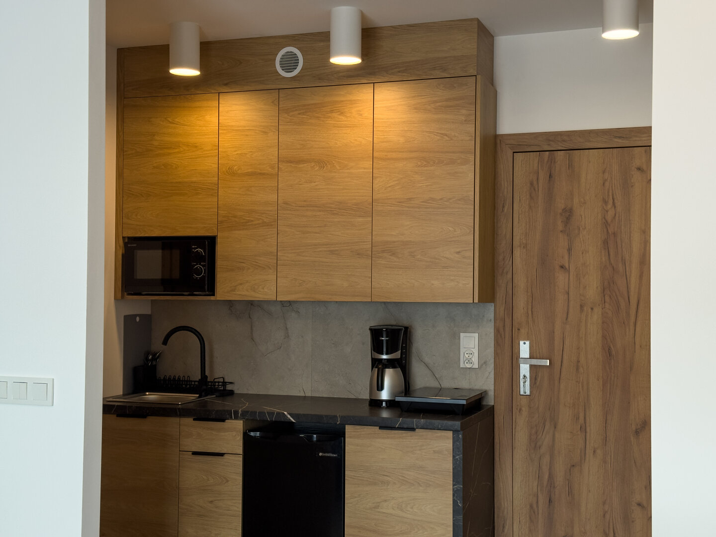 Apartment 8E — bedroom